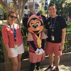 Meet your Posher, Bethaby