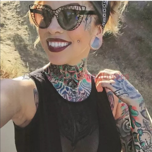 ‼️Clearance‼️Cute Cat Eye Sunglasses - Picture 4 of 4