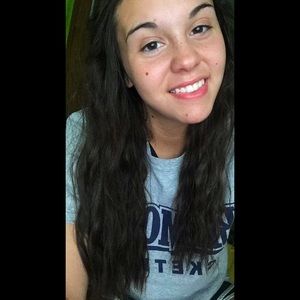 Meet your Posher, Chely