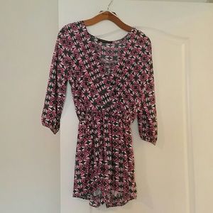 Long sleeve Romper with print