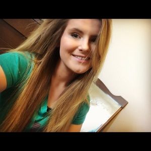 Meet your Posher, Raeanne