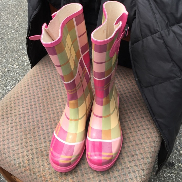 Rain boots size 6.5 women's