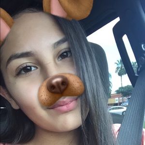 Meet your Posher, Melanie