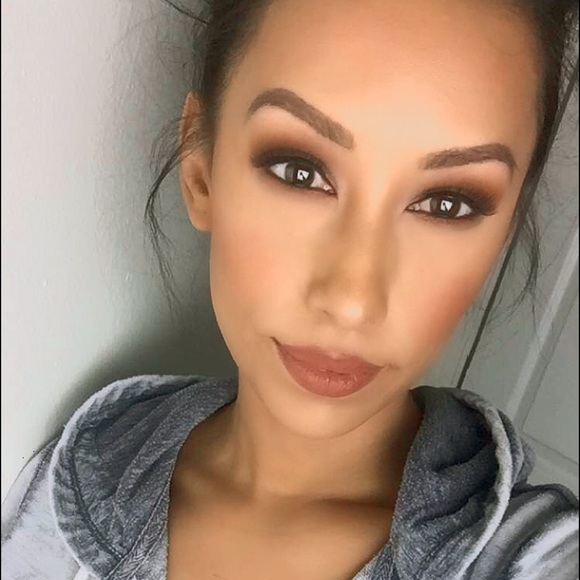 💄 Meet your seller💄 - Picture 4 of 4