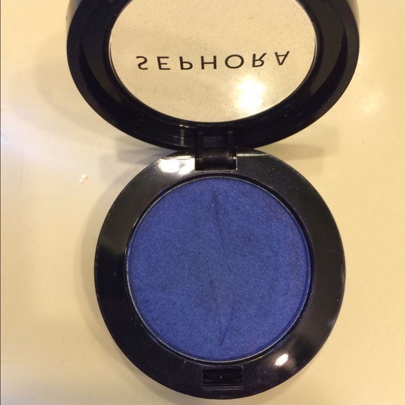 Blue sephora eye shadow