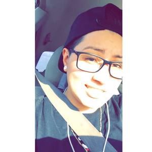 Meet your Posher, Karina