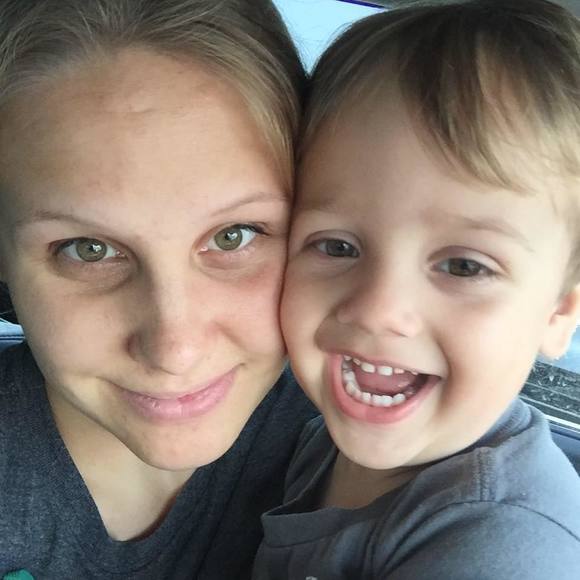 Meet your Posher, Allyson