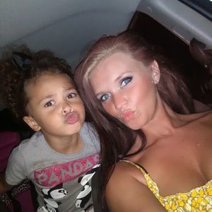 Meet your Posher, Angela