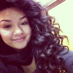 Meet your Posher, Damaris