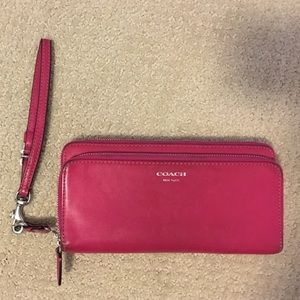 Accordion Coach Zip Wallet