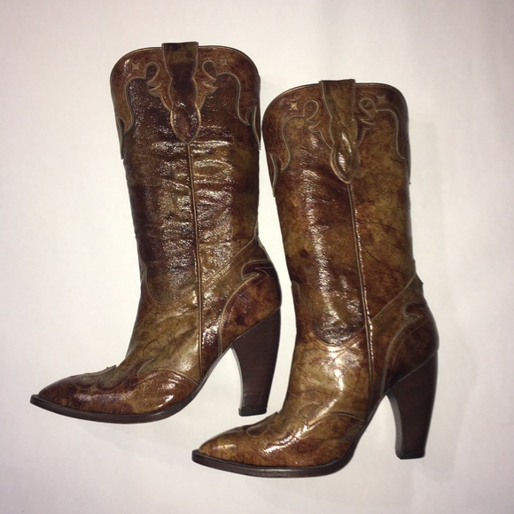 🔷SOLD🔷 Justin Cowhide Leather Cowboy boots