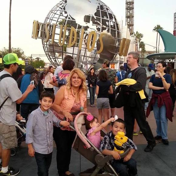 Meet your Posher, Julie - Picture 1 of 1