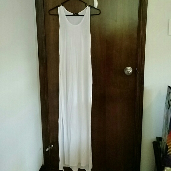 White side slit tunic