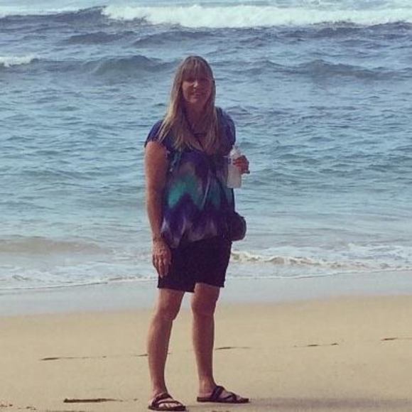 Meet your Posher, Cheri - Picture 1 of 1