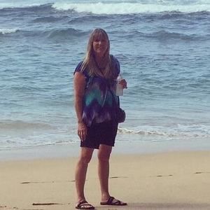 Meet your Posher, Cheri