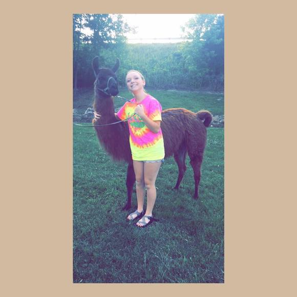 Meet your Posher, Keely - Picture 1 of 1