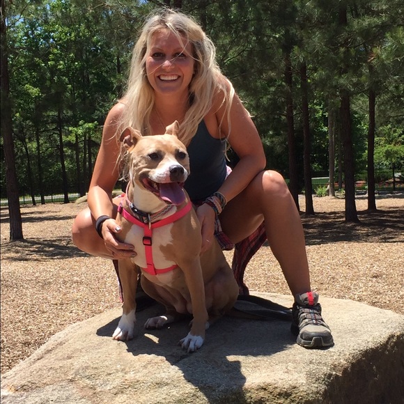 Meet your Posher, Katelan - Picture 5 of 6