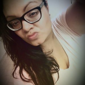 Meet your Posher, Adrianna