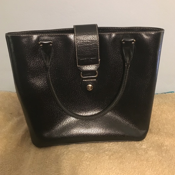 Kate Spade Black tote. - Picture 1 of 4