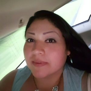 Meet your Posher, Mayra