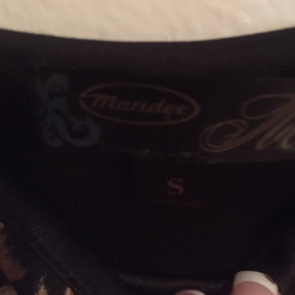 Cheetah flowy crop top - Picture 3 of 3