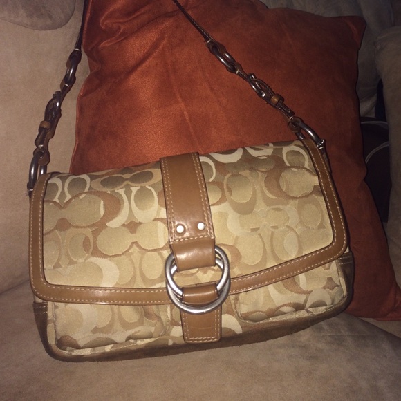 Coach handbag - Picture 1 of 4