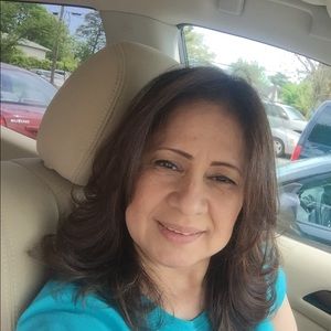 Meet your Posher, Brenda