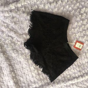 Mossimo lace small women's shorts never worn