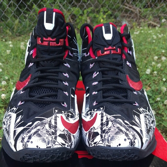 LEBRON JAMES SOLDIER XI