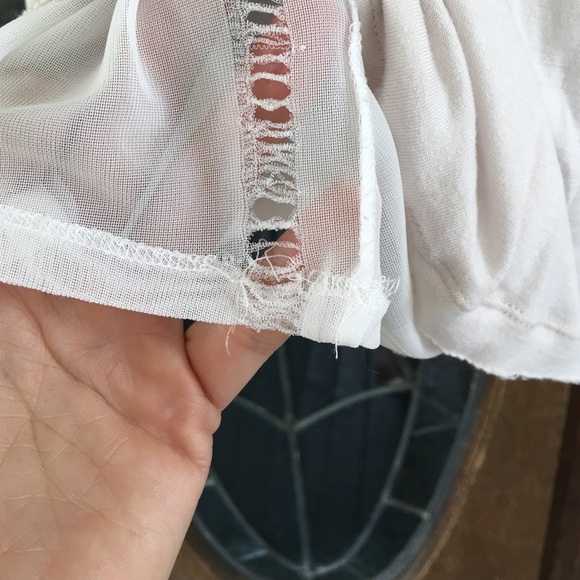 Alice + Olivia cream bodycon dress. - Picture 3 of 4