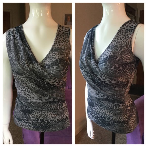 Cache Tops - Summer Clearance 💋