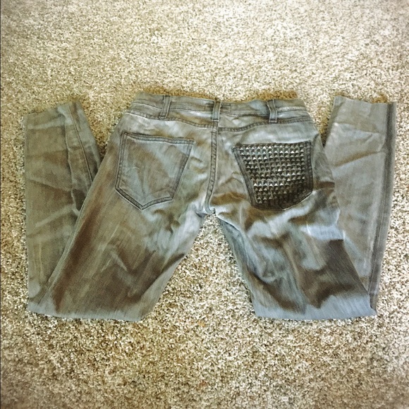 SALE 🍾Current Elliott studded jeans 24