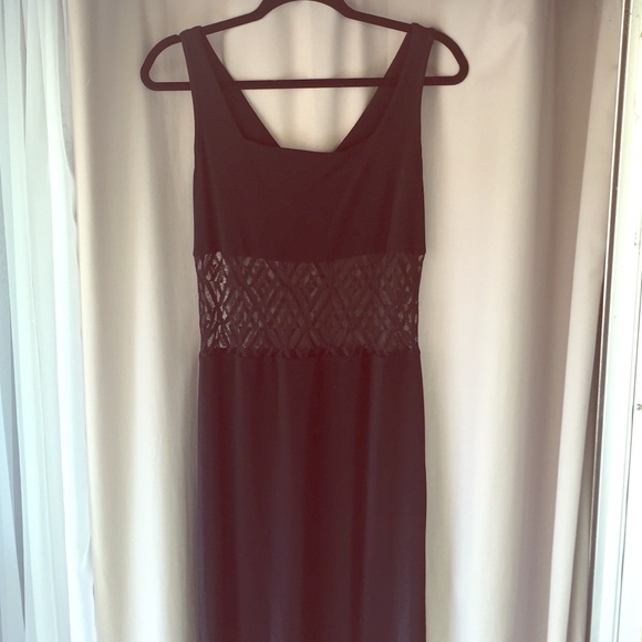 City Triangles Dresses & Skirts - Black maxi dress with mesh waist 😎