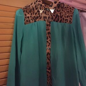 Long sleeved buttoned down shirt