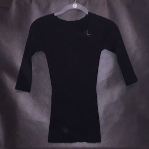 Black 3/4 sleeve sweater