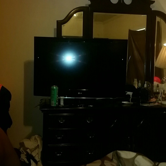 42" flat screen