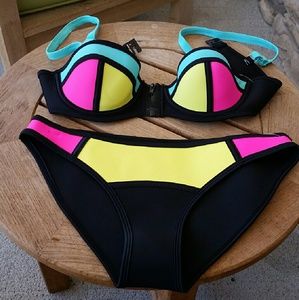 ❗🔥PRICE DROP🔥❗LAST CALL NWT Neoprene Two Piece