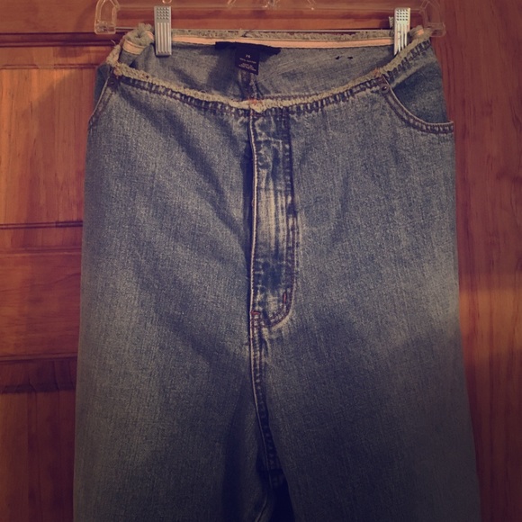 ✌️NWOT True 60s vibe, Bell-bottom Jeans✌️