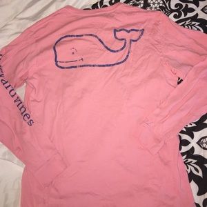 VV whale shirt