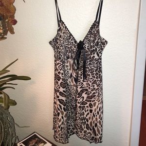 Great leopard print top