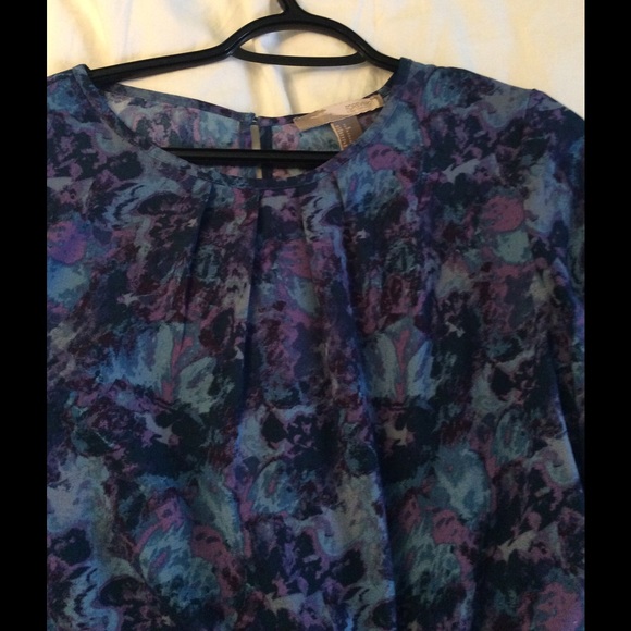 Contemporary Blouse - Picture 2 of 2