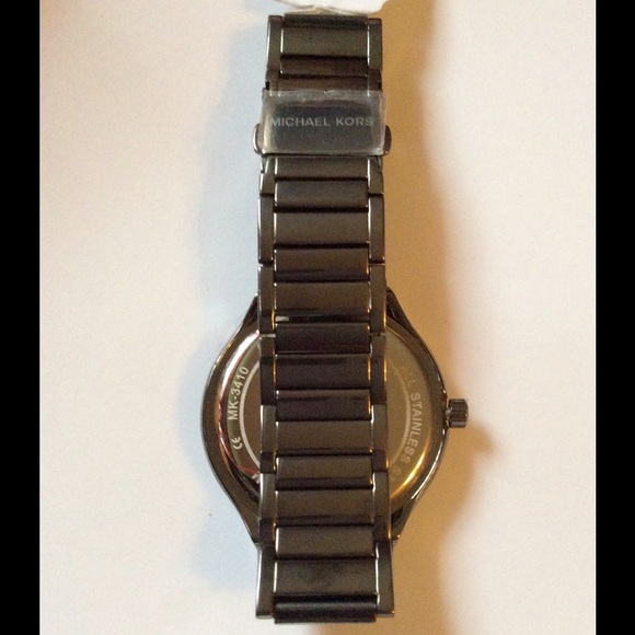 FIRM Michael Kors Kerry Gunmetal Bracelet Watch - Picture 3 of 4