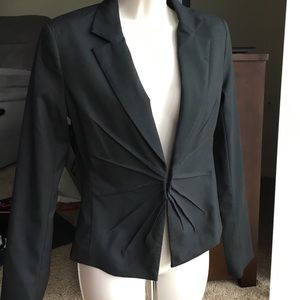 🆕 NWOT Black Blazer.