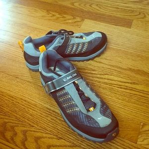 Spin Cycle shoes
