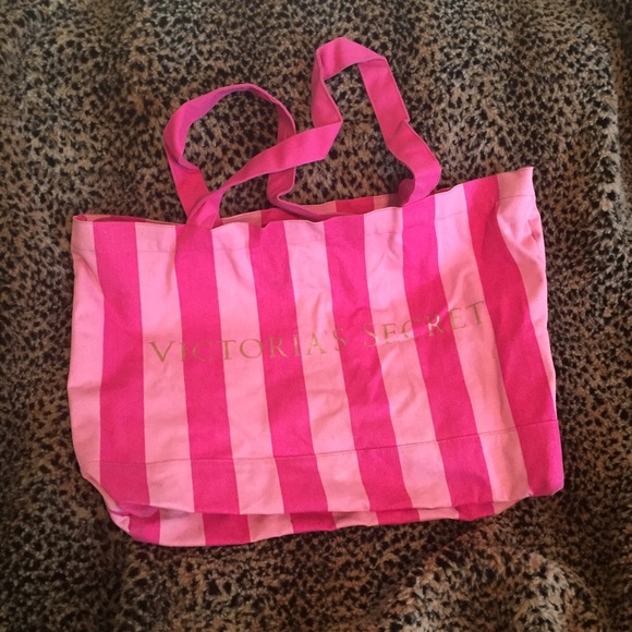 Victoria's Secret Weekend Bag