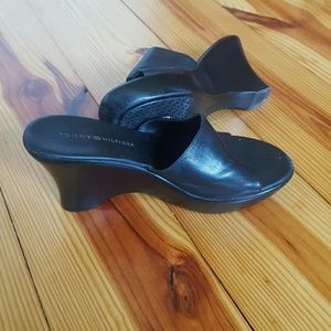 Tommy hilfiger black wedge shoes
