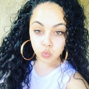 Meet your Posher, Scarlett