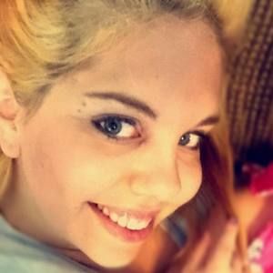 Meet your Posher, Lizzie