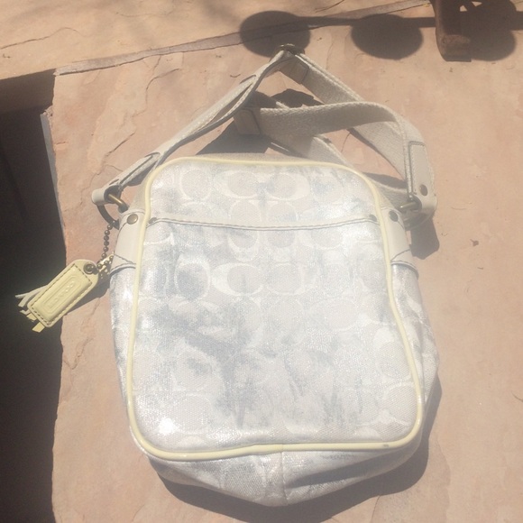 🚨vintage camera bag canvas l Coach Classic Crossbody small bag - Picture 3 of 5