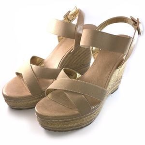 Cute Charles David wedges